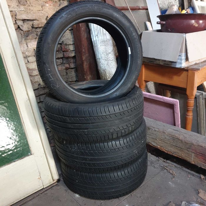Michelin,215/50 R17
