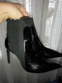 Botine Bershka negre