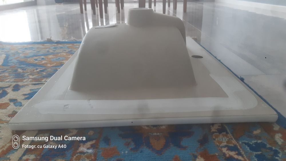 Chiuvetă baie pe mobilier 71 / 46 cm