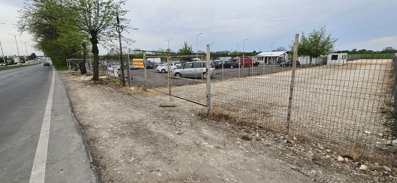 Дава се под наем Парцел в Добрич, Добротица - Варненска - 1000 кв.м за 510 € - Снимка #1