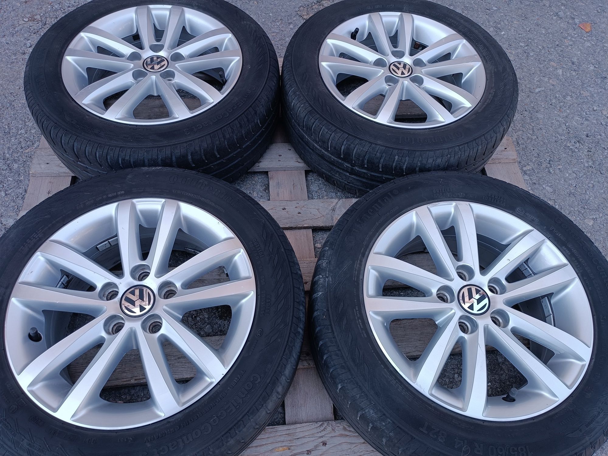 Лети джанти 14ки 5х100 VW + летни гуми 185/60/14 Continental