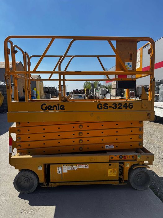Nacela foarfeca Genie GS-3246 second hand