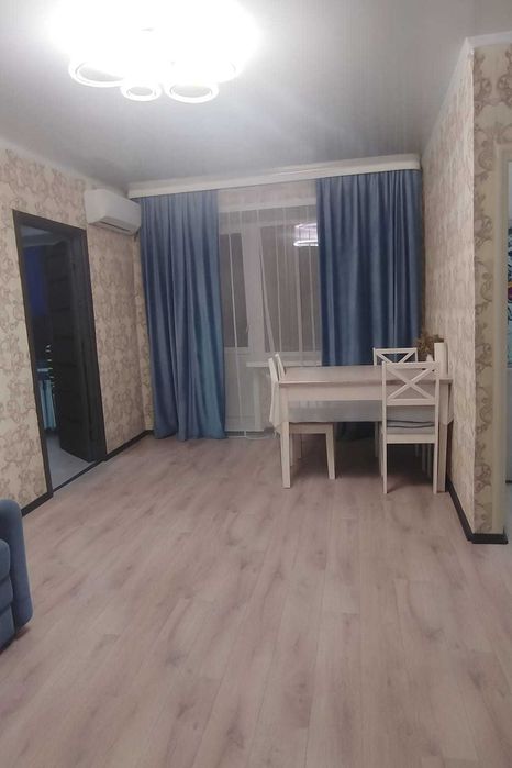 2х ком квартира напротив рынка Тайга