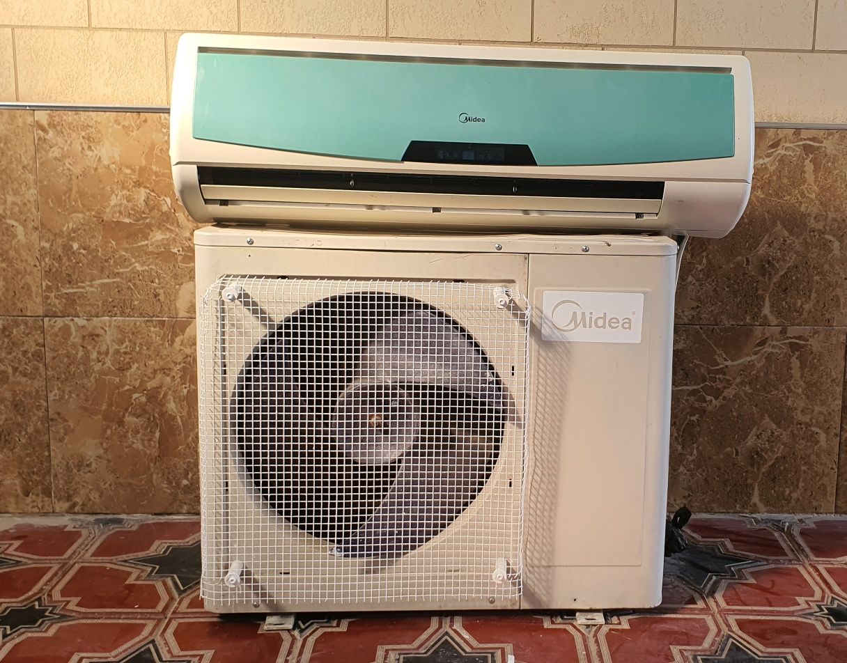 Кондиционер Midea 24
