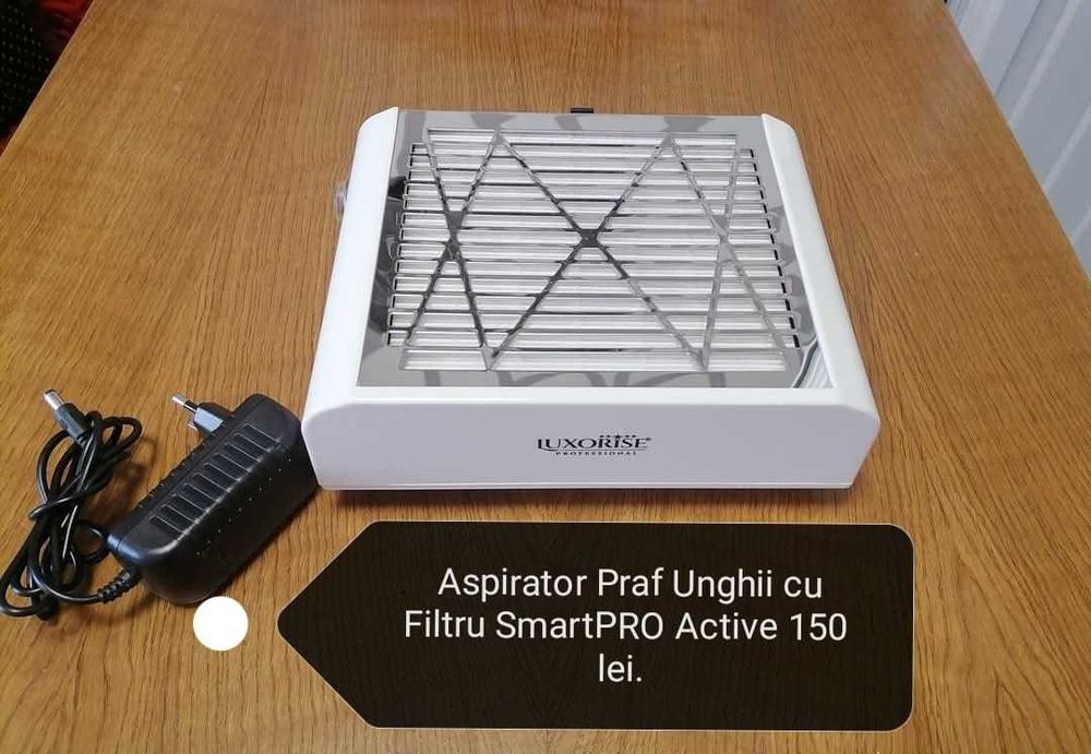 Vand produse de manichiura