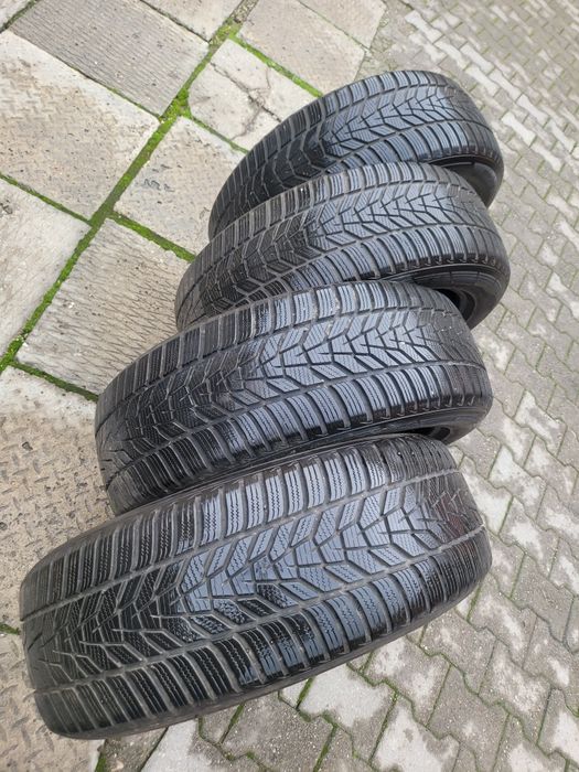 4anvelope de iarnă 225/55/19 Hankook Winter I cept evo 3.