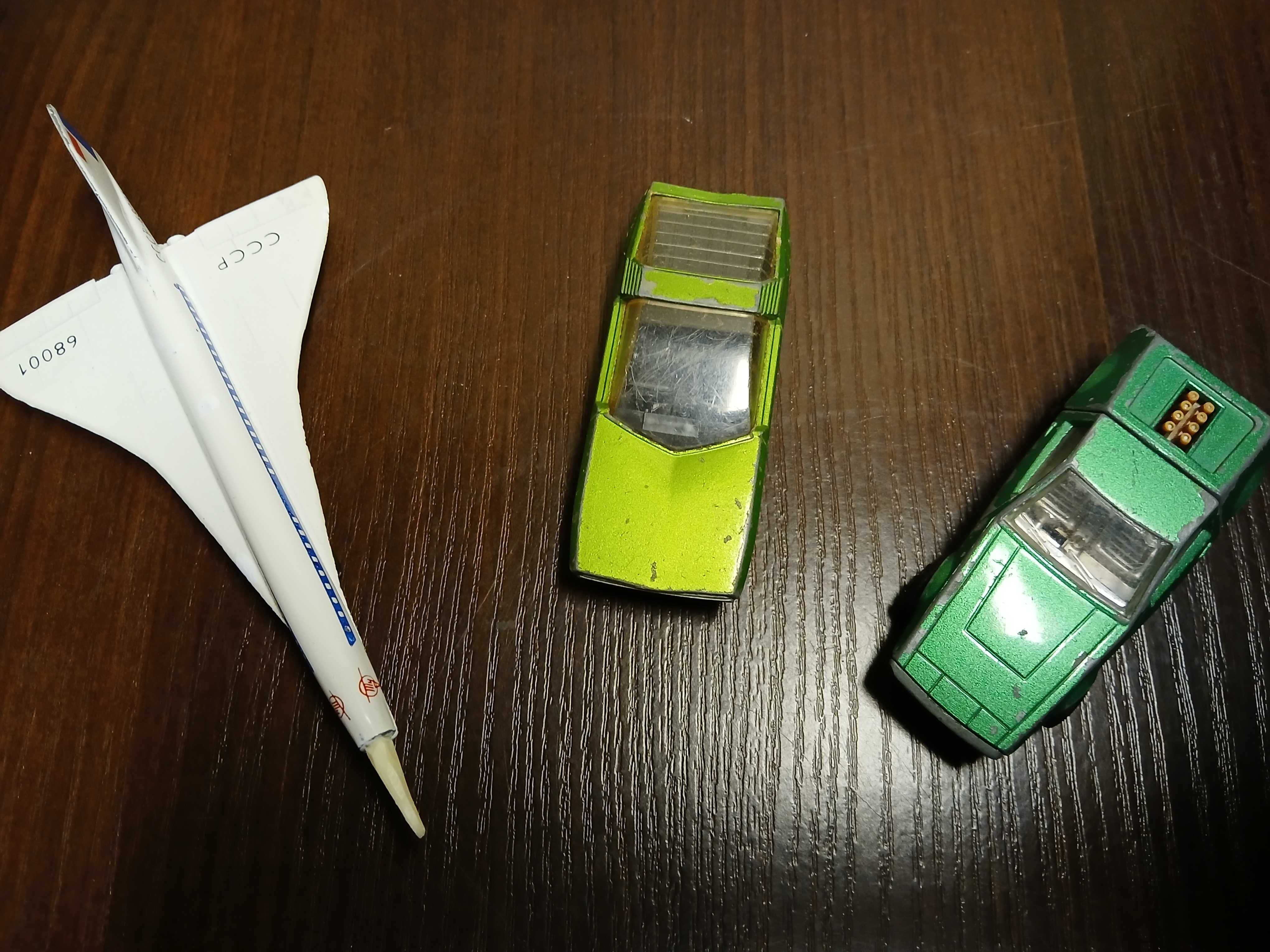 Matchbox стари метални български колички и самолет 1/64.