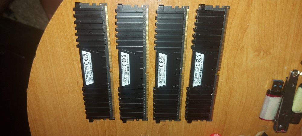 Мощен гейм компютър Ryzen 7 5800x, 3060 ti