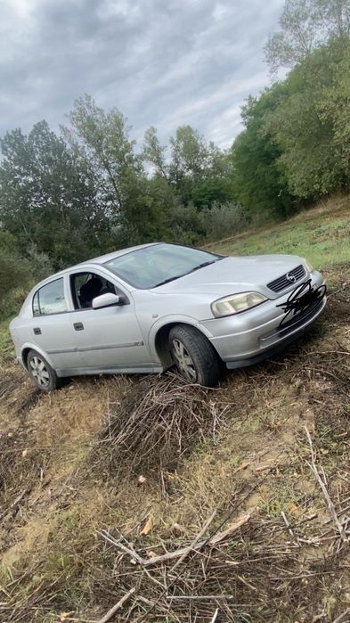 Vand sau schimb Opel Astra G