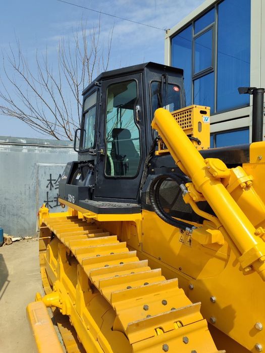 Bulduzer shantui sd16