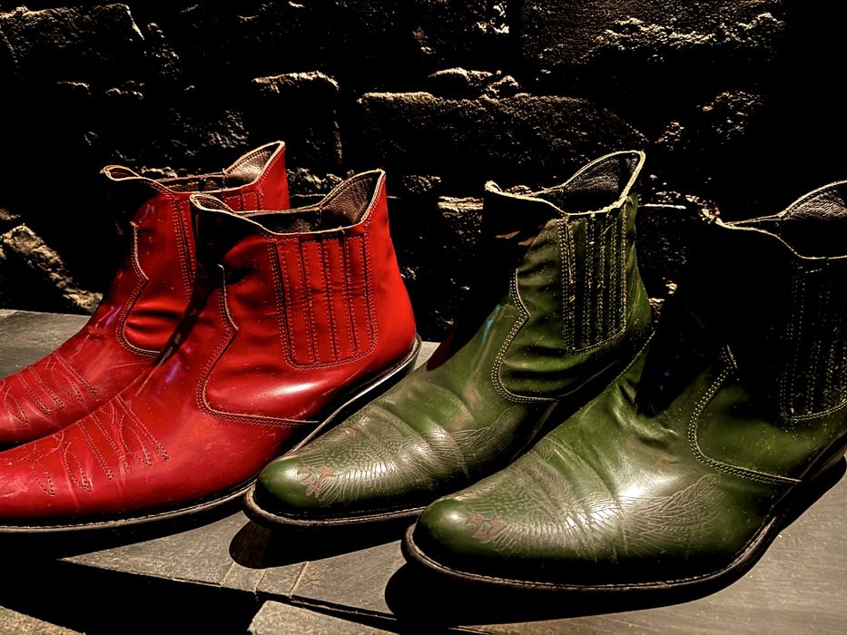 Боти + ботуши. Тип каубойски.