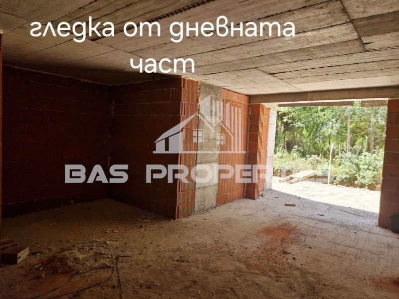 3-стаен в София-м-т Гърдова глава площ 105