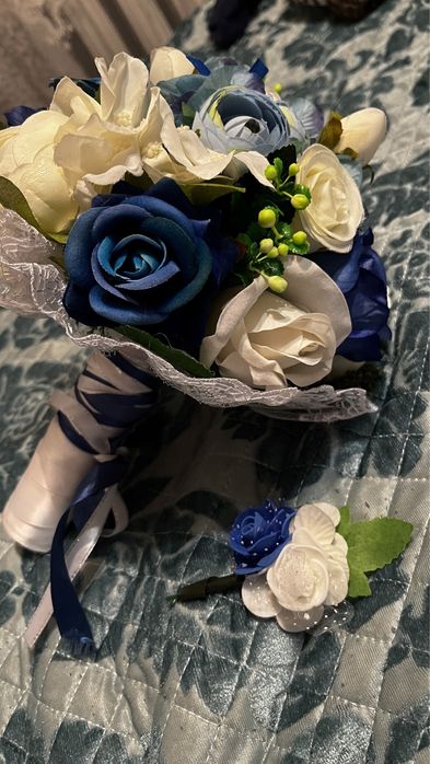 продам букет невесты и корону)