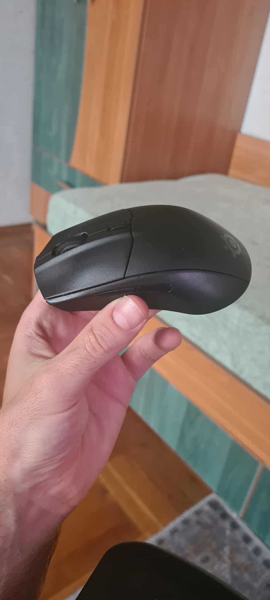 Мишка SteelSeries Rival 3 Wireless - отлична.