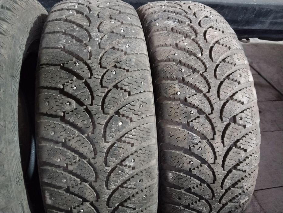 Продам шины зимние