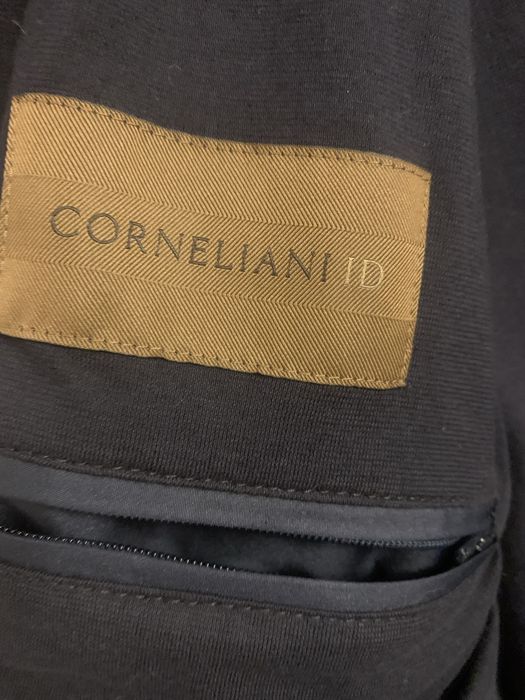 geaca corneliani