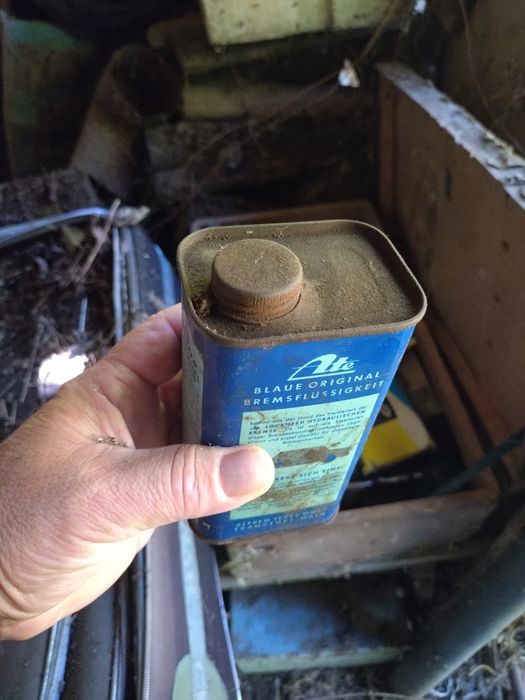 Стара кутия Ate със спирачна течност неразопакована