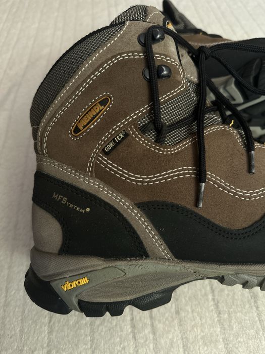 Ghete Meindl cu GoreTex