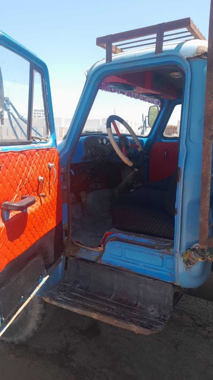 ГАЗ. 53 бортавой машын сатылады
