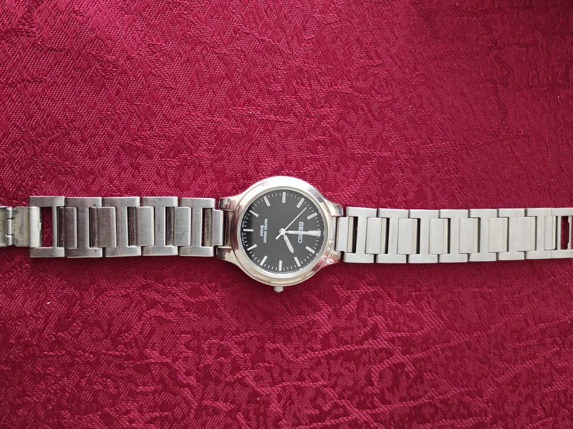 Часовник Сейко Seiko V701 2h10