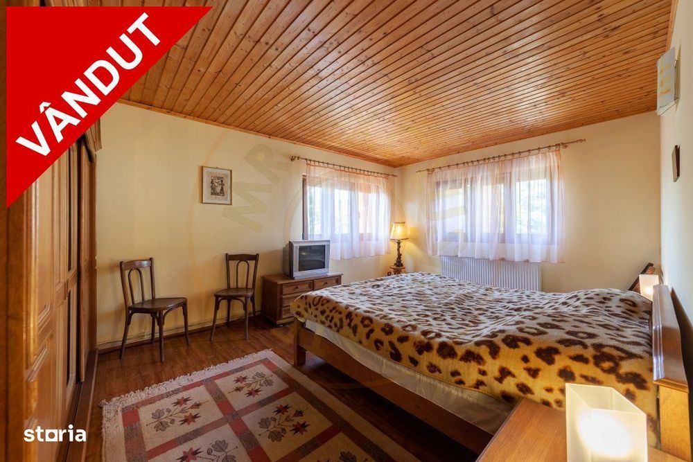 Casa rustica P+1 in zona de deal – Bogati, AG