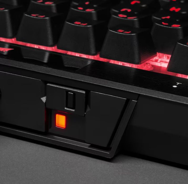 Механическая игровая клавиатура CORSAIR K70 RGB TKL CHAMPION SERIES