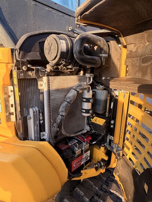 Miniexcavator/excavator komatsu pc35mr5 2021 3.8t