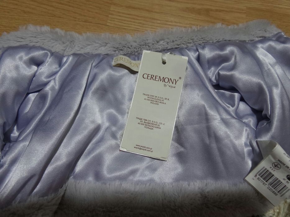 Vesta NOUA capa blana Ceremony moale si pufoasa 6 luni