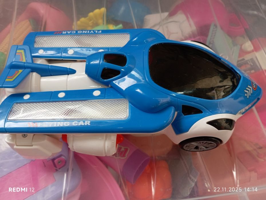 Продам самолёт игрушку