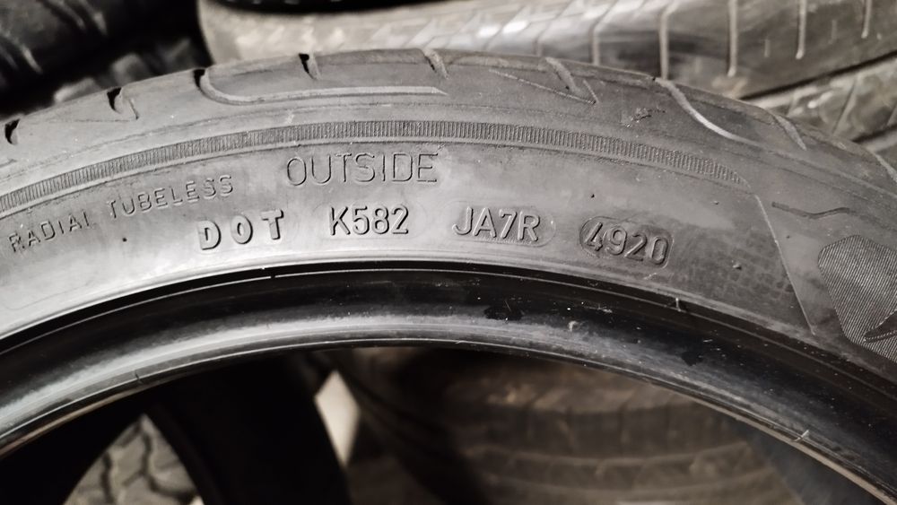 GoodYear 225/45/19