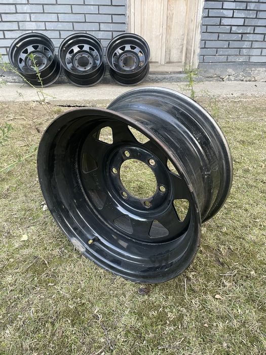 Продам диски R15 6x139.7