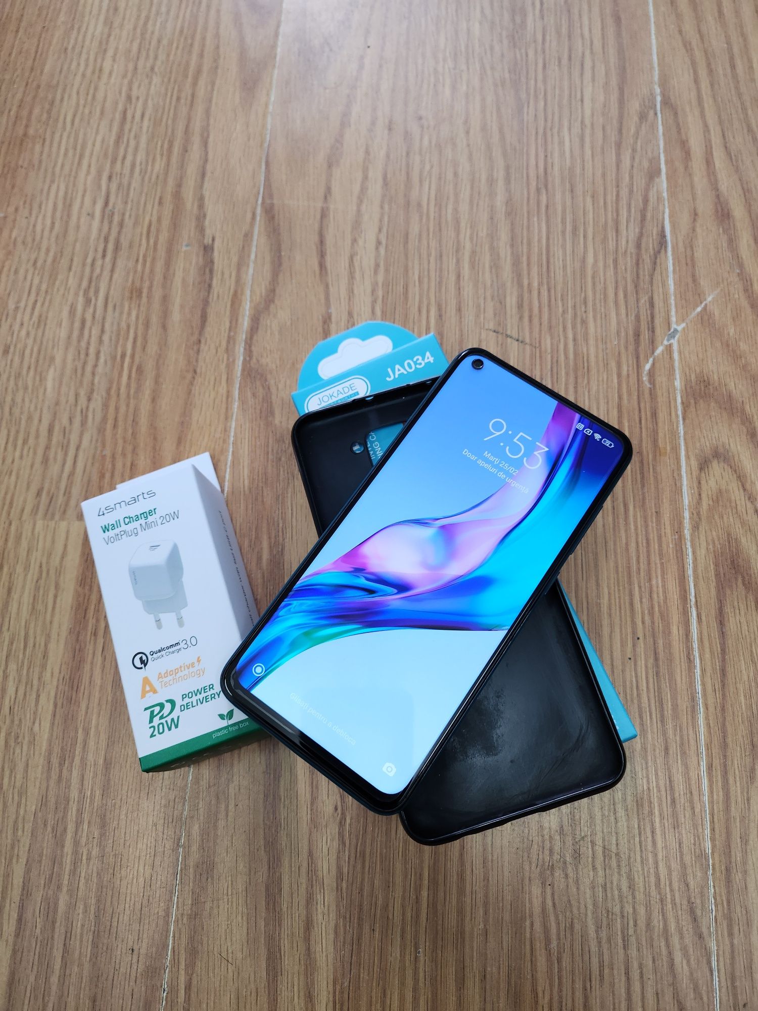 Vand Redmi Note 9 stare foarte bună.