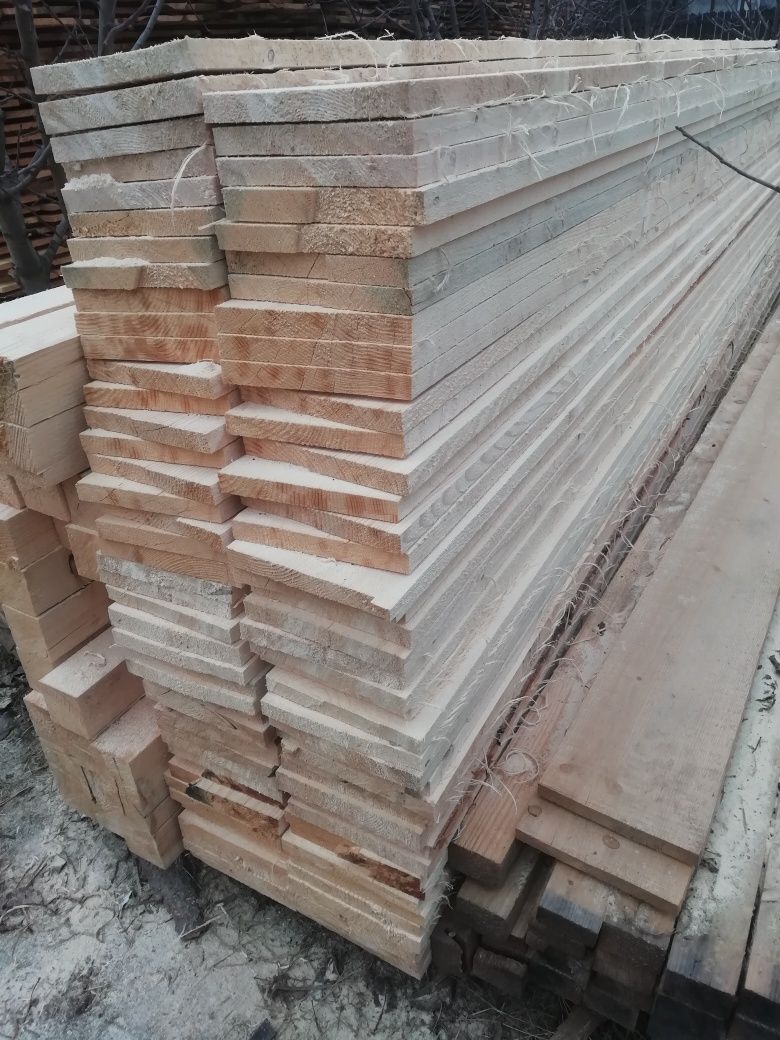 Cherestea-material lemnos-rasinoase