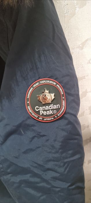 Geaca Canadian peak noua