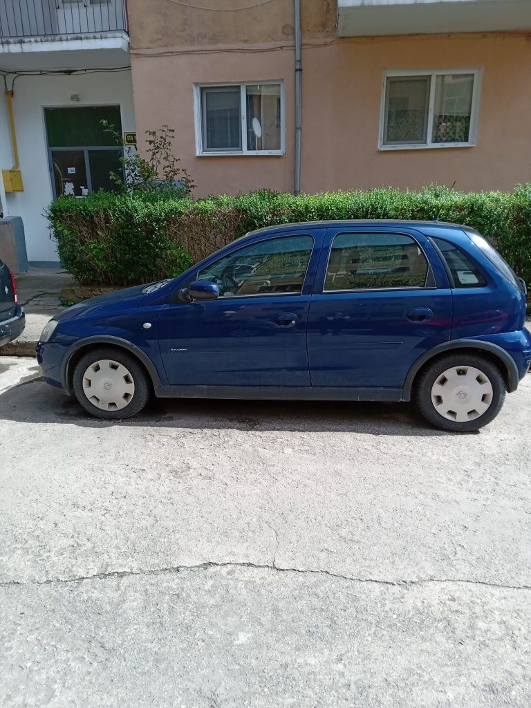 Vând autoturism Opel CORSA C