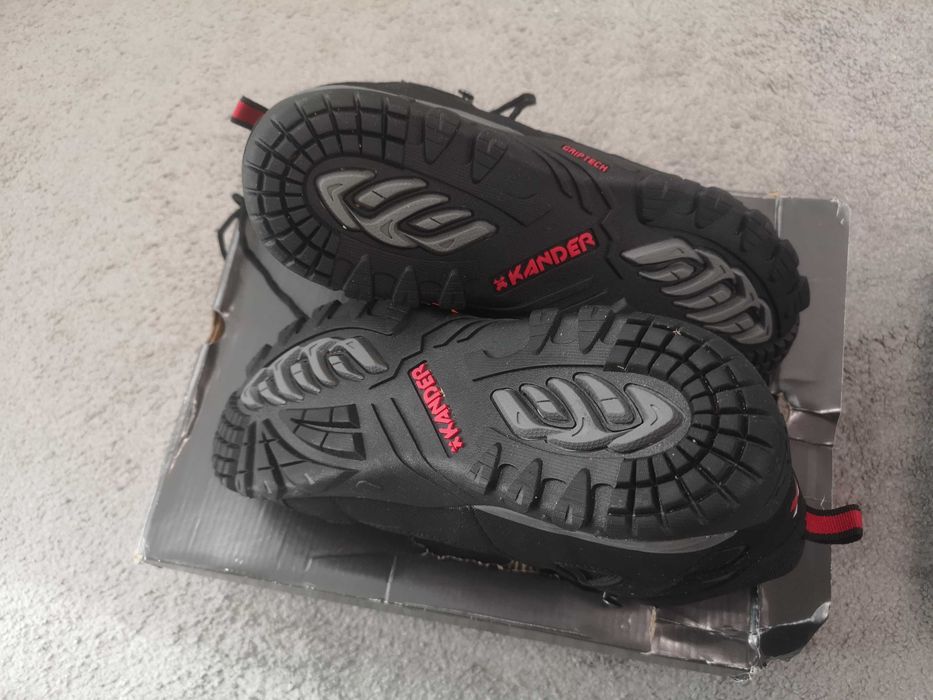 Оригинални маратонки, работни и туристически обувки - Adidas, Umbro...