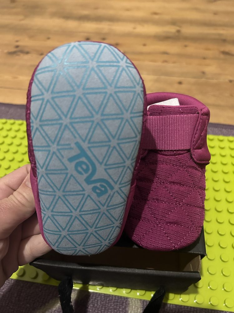 Нови сандали и пантофки -Superfit, Adidas- 24, 26