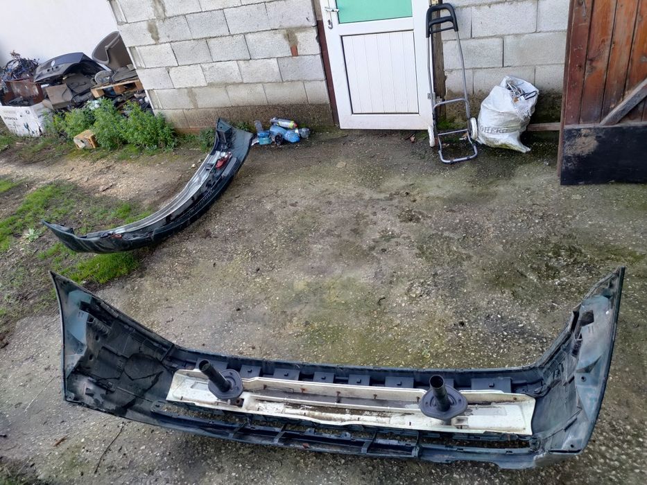 Продавам останали части от BMW 328 E46