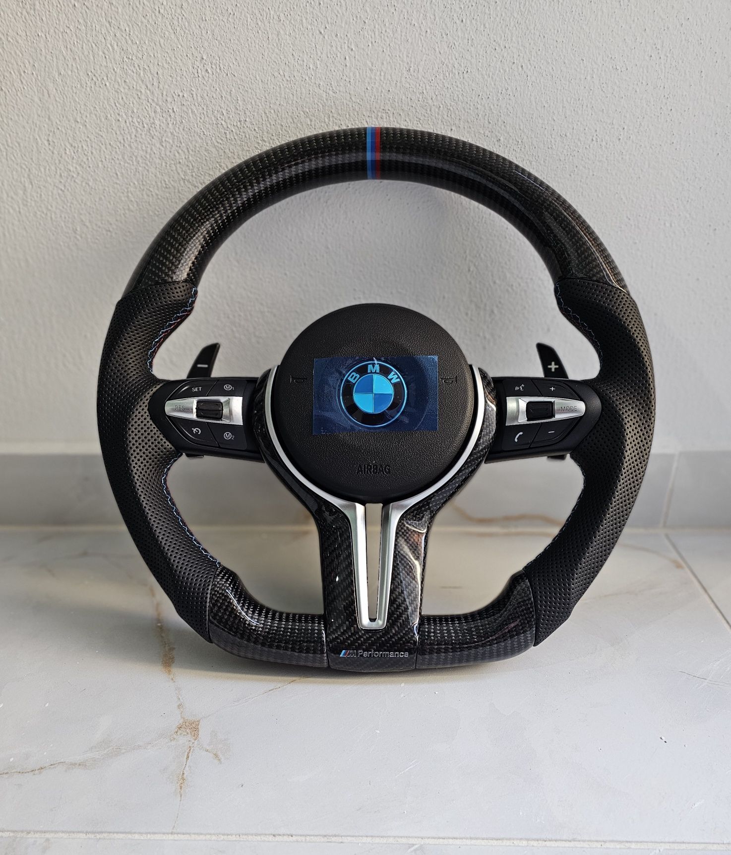 Volan BMW / Seria-5-6-7-8-F10-F11-F06-F12-F13-F01 / M performance