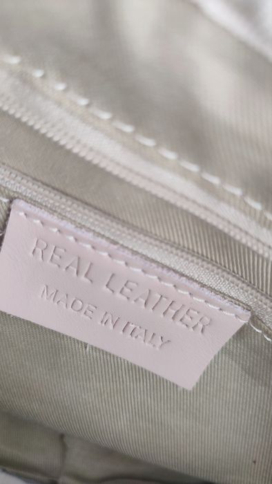 Малка чанта естествена кожа Италия Crossbody