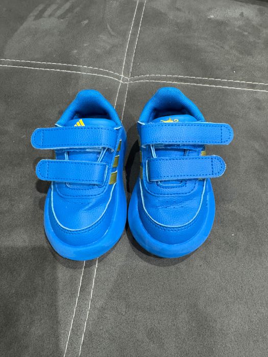 Маратонки Адидас