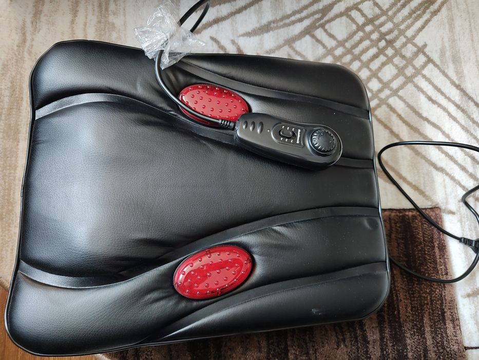 Pernă de masaj cu infraroșu ModelHome Q-9009 – nouă, cu telecomandă