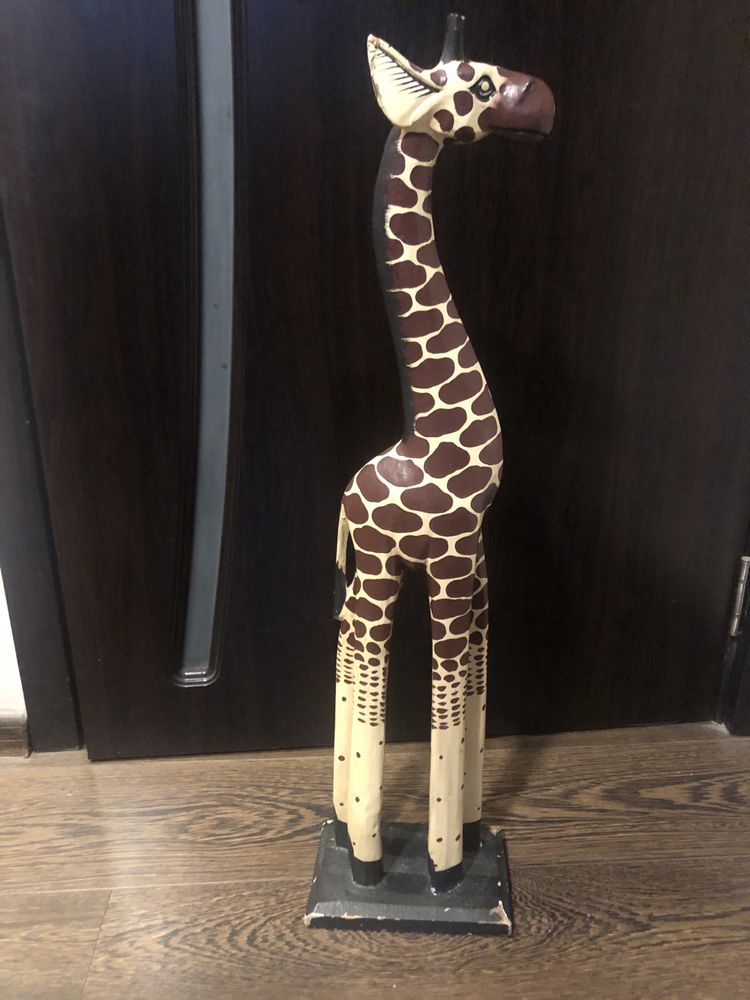 Статуетка- дървена Жираф -80 см