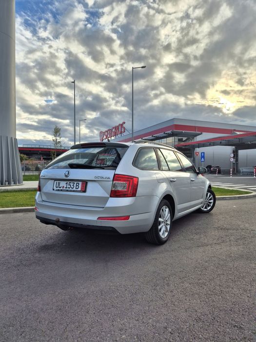 Skoda Octavia 1.6 Diesel / Automata/ 210.000Km /Impecabila