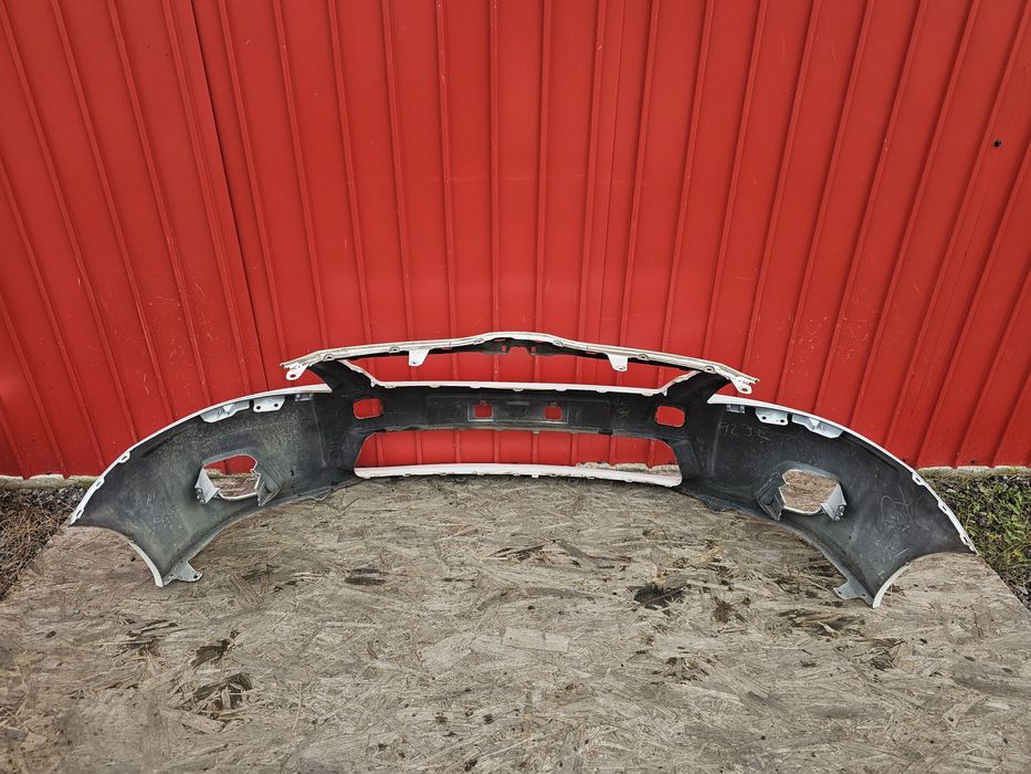 Bara fata Toyota Auris 1 Facelift Hybrid dupa 2010 cod 52119-02C40