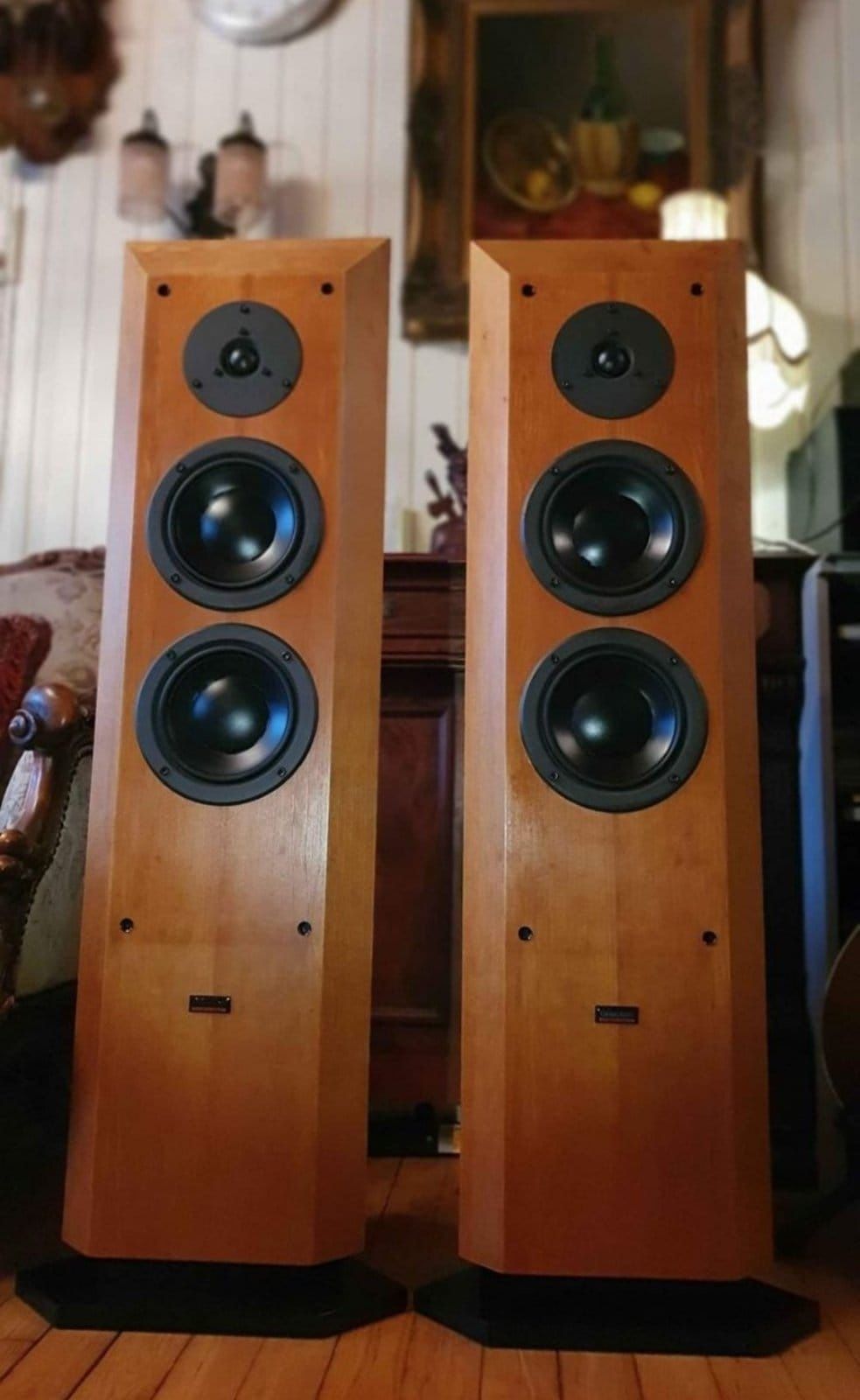 Dynaudio Facette