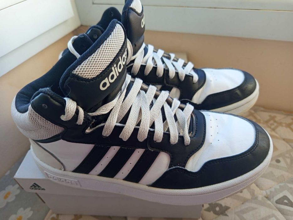 ADIDAS HOOPS 3.0 MID Високи маратонки  номер 38