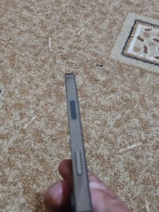 Masallan.. Iphone .12 pro ::