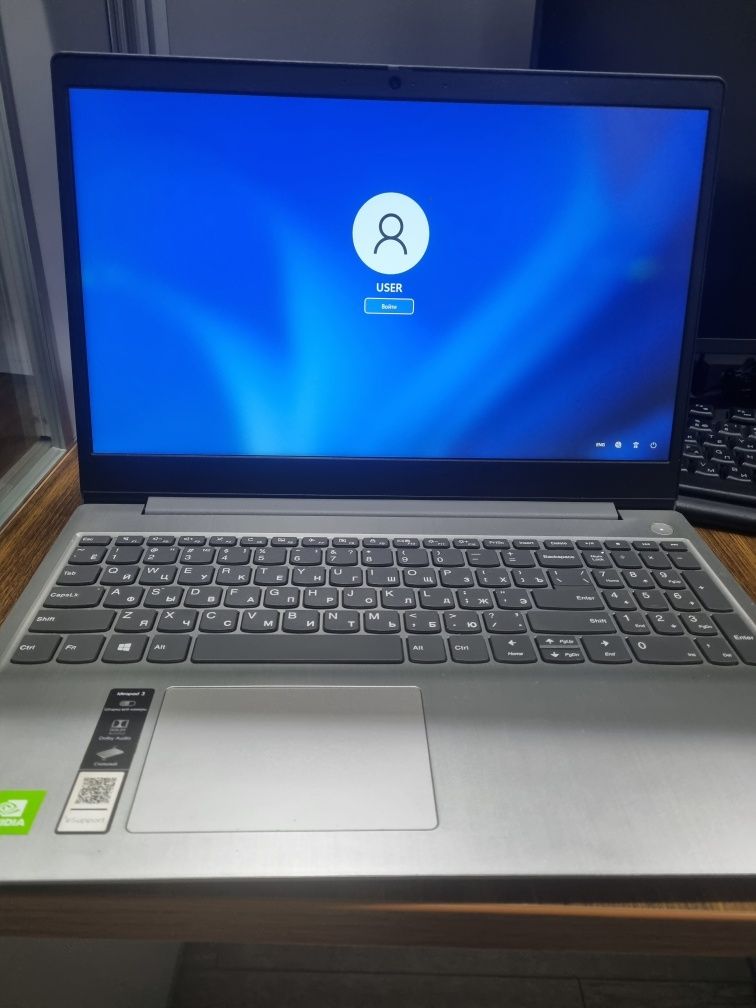 Ноутбук, Lenovo IdeaPad 15IML05