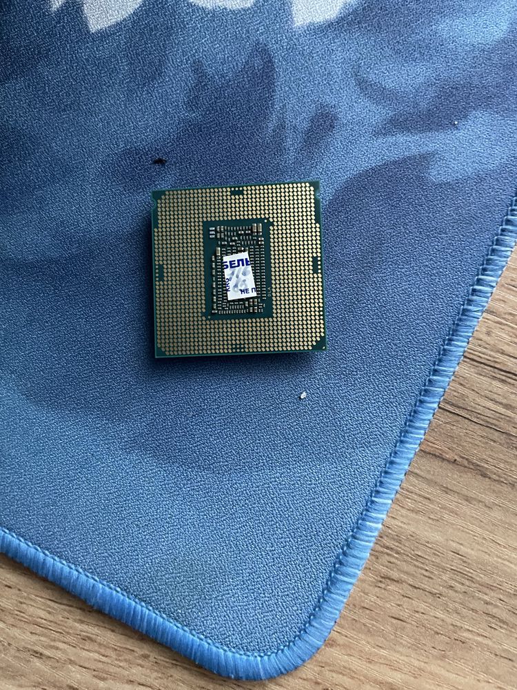 Процессор Intel Core i5-9400